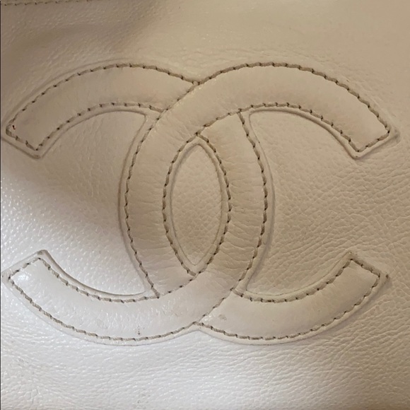 Chanel - Picture 4 of 10